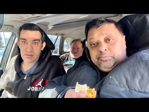 Taco Bell mukbang w/SK & ES