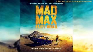 Mad Max: Furia En El Camino - Soundtrack 17 "Many Mothers" - HD