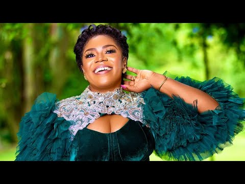 Piesie Esther - Wayε Me Yie (Official Video)