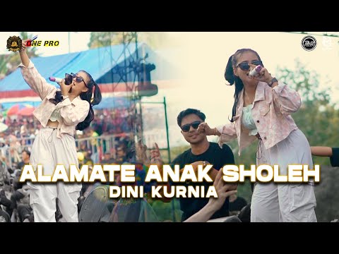 DINI KURNIA - ALAMATE ANAK SHOLEH (ONE PRO LIVE ANNIVERSARY 6 PEMUDA TRIJATI)