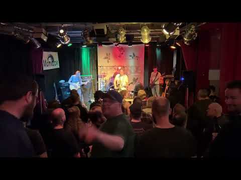 Monobox - Let´s go (live) 06 04 2024