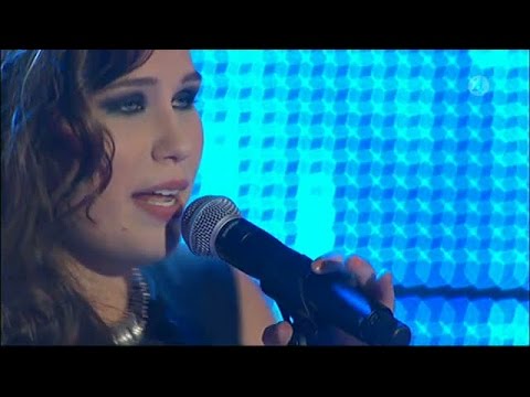 Molly Pettersson Hammar - Set Fire To The Rain - Idol Sverige (TV4)