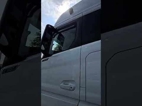 Ford F-MAX, 2 miegamosios vietos