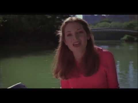 KissingJessicaStein Boat Scene
