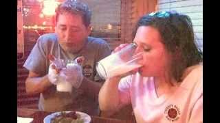 preview picture of video 'Trinidad Scorpion Hot Wing Challenge @ Uncle Mike's, Kenosha, WI'