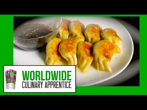 Gyoza Perfection: How to Make Perfect Potstickers - A Traditional Jiaozi Recipe