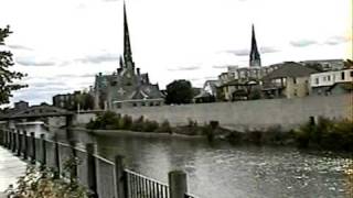 preview picture of video 'Grand River - Cambridge, Ontario, Canada'