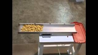 The Smooth Move™ Linear Feeder offers gentle vibration, and is adjustable with an intermittent setting.