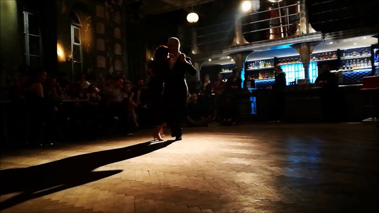 Anna Sieprawska & Marcin Sieprawski - "Tylko ty" (polskie tango) @Milonga w Hevre