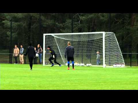 Voorbeschouwing met John van den Brom en Gio Chanturia op VVV Venlo - Vitesse