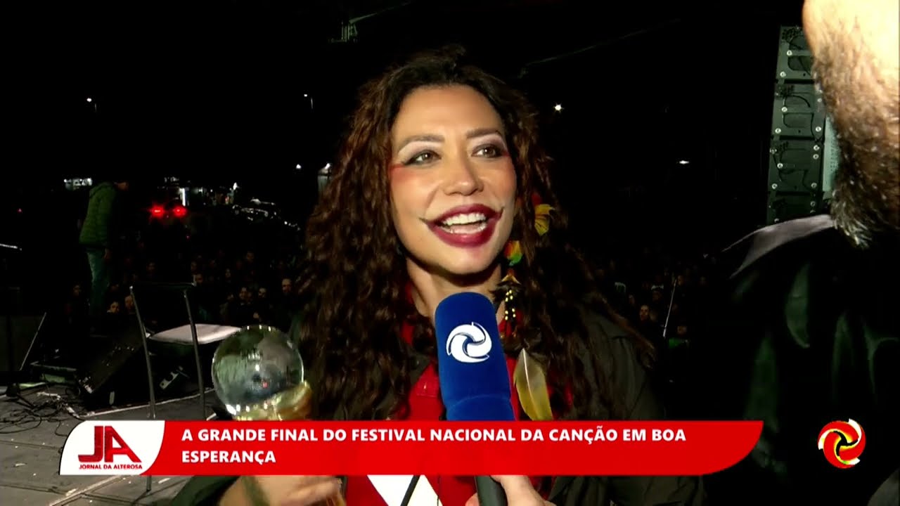 Jana Figarella, com "Na mão do Palhaço", vence o Festival Nacional da Canção em Boa Esperança