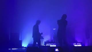 Musik-Video-Miniaturansicht zu The Adults Are Talking Songtext von The Strokes