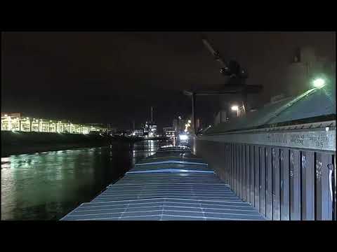 Hafen Neuss An- und Ablegen