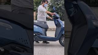 Download lagu TVS IQUBE ELECTRIC ST SCOOTER RIDING POSTURE LEG ROOM FLAT FOOT FLOOR NEW MODEL 2025 mp3