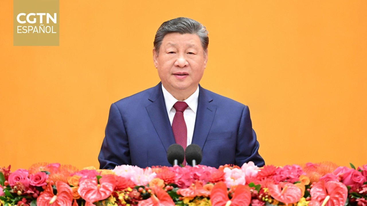 Xi Jinping extiende saludos por el Año Nuevo chino para dar la bienvenida al Año del Caballo