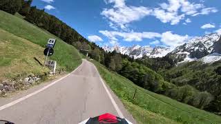 Download lagu Salendo per la strada del Passo Vivione  2026 mp3