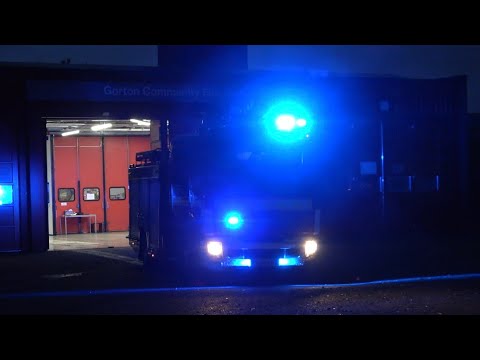 Gorton 2nd Pump Turnout / Greater Manchester Fire & Rescue Service 