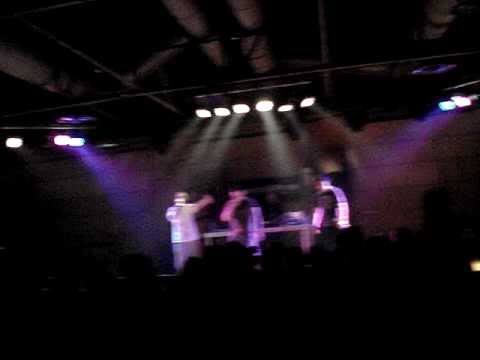 "Akoyste twra + Psyxwsh" / Detro + Agnwstos xeimwnas live in Thessaloniki at Block33 18/6/2010