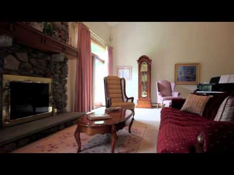 8 Steele Road, Hopedale, MA