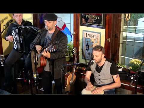 Vucciria Band , "si Luntana" , "strummula"   (  4 K Movie  )