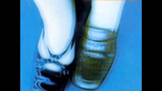 Carmen Consoli - Confusa e felice (live @ Radio2, Milano in concert 2002)