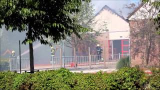 [FOTO'S & VIDEO] Grote brand verwoest Van Doornschool in Kockengen
