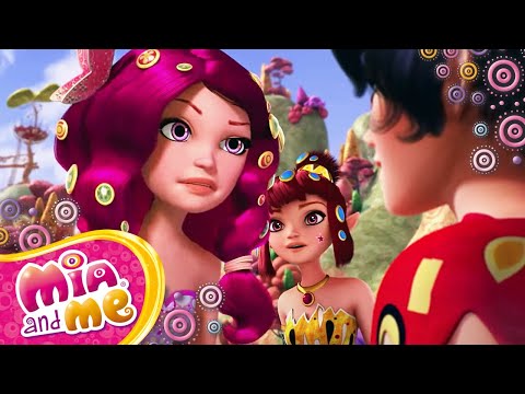 Mia Suspects Rixel Is Up To No Good - Mia and me - Season 2🦄🌈