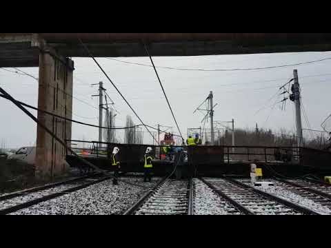 Pasarelă prăbușită Gara de Vest Ploiești