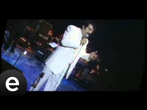 Ben İnsan Değil Miyim (Müslüm Gürses) Official Music Video #beninsandeğilmiyim #müslümgürses