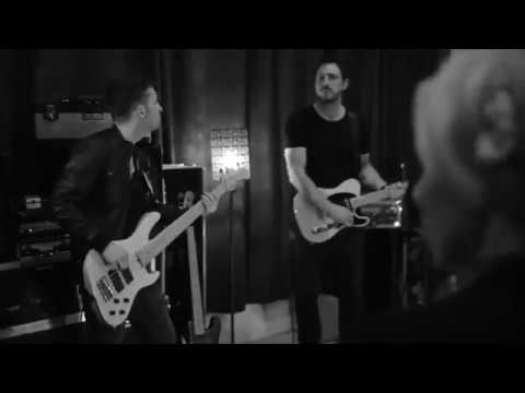 90's Mash Up | Live Band Bedfordshire | Wedding Music Band UK - Dance Nation