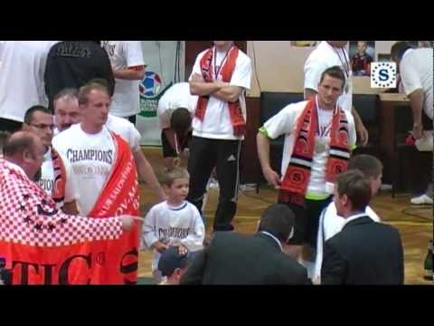 26_2011-2012 HIGHLIGHTS Futsal match Slov-Matic vs Pinerola Bratislava(FOFO version)