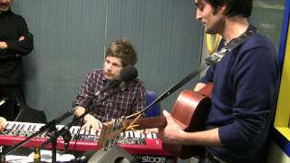 Benjamin Fincher (feat. Hannah & In Extenso) : Happy time (Daniel Johnston cover)