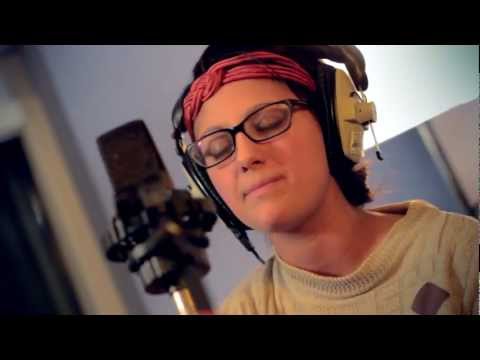 DemonFM: Live & Loud Naomi Perera: Quitting The Race