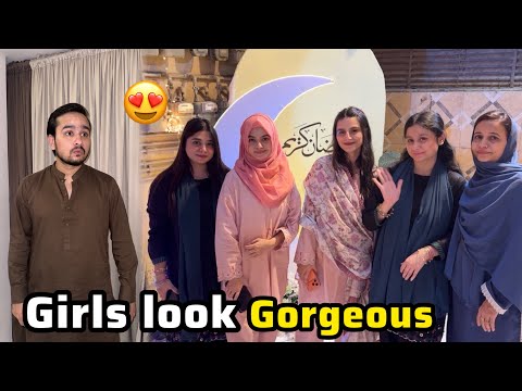 Grand dawat par sab ladies ny yusra k brand k kapre pehny😍