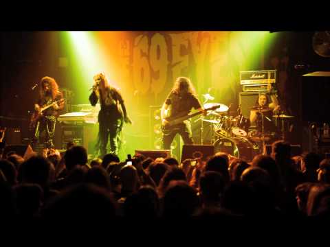 MandragorA ScreaM   " The Circus "