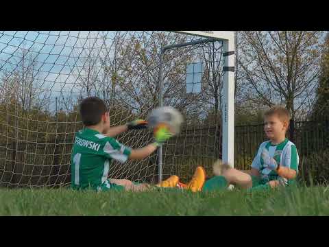 ⚽️🔥 Zapraszamy wszystkie dzieci i młodzież do naszego klubu! 🔥⚽️