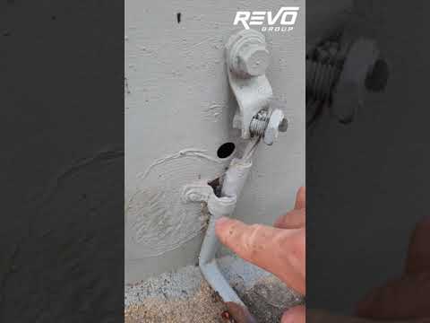 Innerspec and Pole Testing - Chris on Magnetic Island