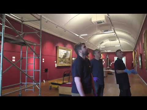 Decanting the Gallery