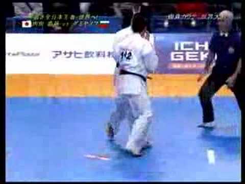 The 9th World Open Karate Tournament 2007-Uchida vs damyanov