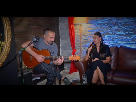 Özgür Akkuş & Nesrin Ünal - Kayıp Şehir (Akustik)