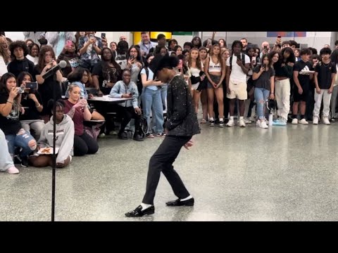 Kid Wins Talent Show Dancing to Michael Jackson’s Billie Jean