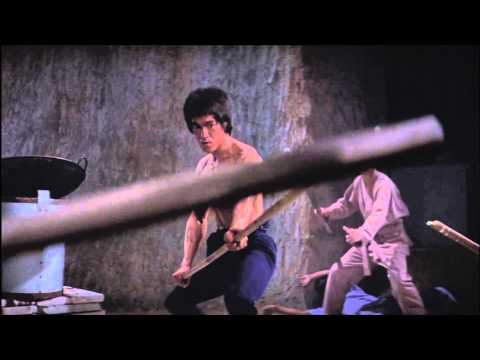 bruce lee kung fu fighting