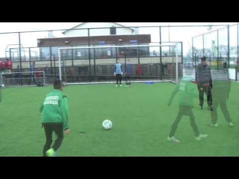Hoe neem je een penalty, Deel 118