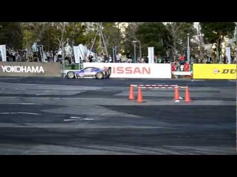 HONDA RAYBRIG HSV-010 (SUPER GT) demo at Odaiba motorsport festival 20/10/12 : Nice sound