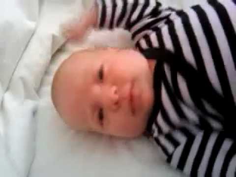 Elias 1 månad gammal