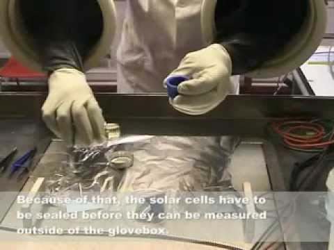 How to make an Organic Solar cell (With Subtitles)
