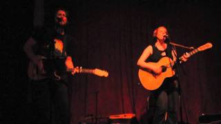 RACHEL TAYLOR-BEALES - HERE WE GO - LIVE @ THE WESLEY ANNE 2011.mov