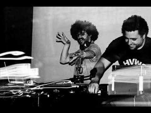 Gaslamp Killer & Gonjasufi - Kobwebs