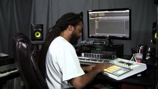 Video thumbnail for Review of the Raw Cutz Super Pack from Loopmasters - SoundsAndGear by SoundsAndGear