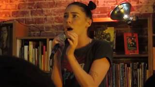 Bishop Briggs &quot;Water&quot; - Fingerprints Music, Long Beach, CA 4/20/18